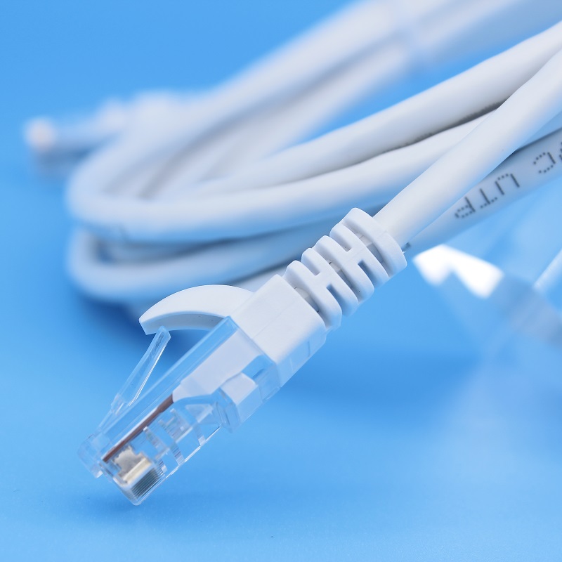 What is the difference between CAT5 patch and Cat5e?